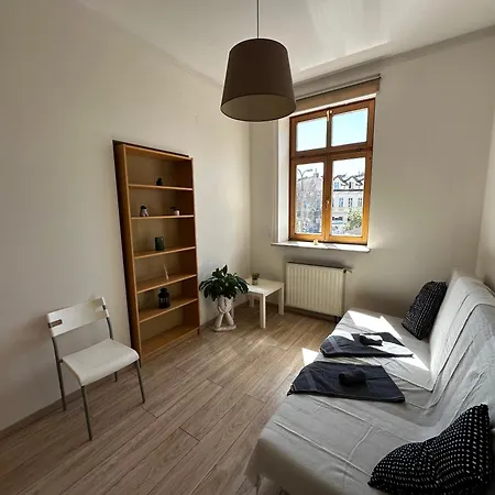 Debniki Nest * Cracovie